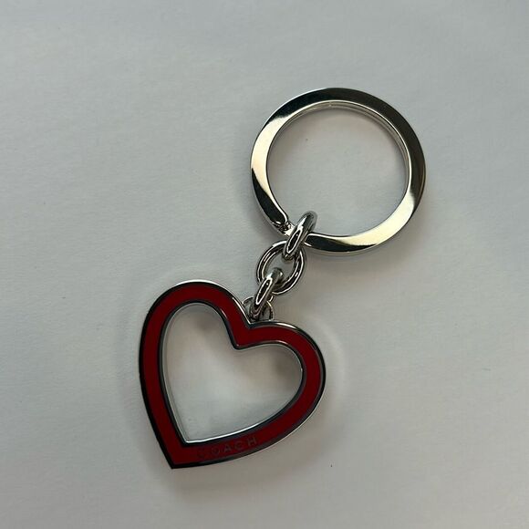 NWOT COACH Vintage Red Open Heart Keychain
Fob Purse Charm In Silver - Picture 1 of 9